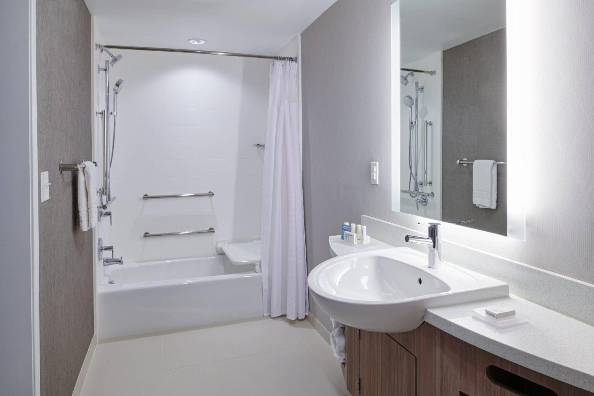 Springhill Suites By Marriott Wixom Novi Exterior foto